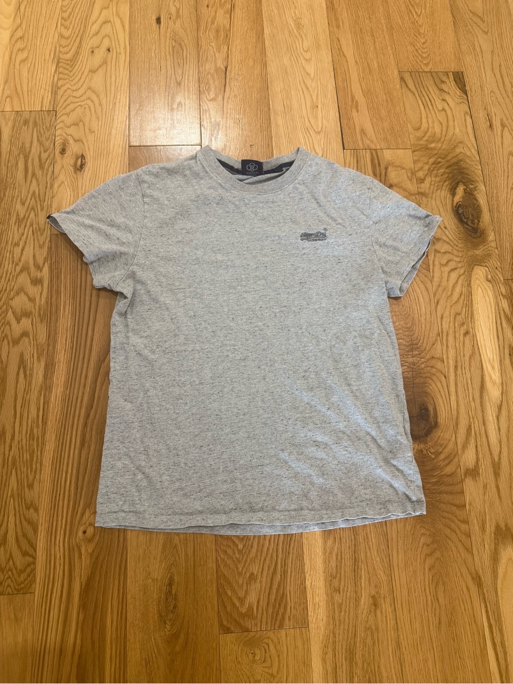 SUPERDRY Men's Light Gray Crewneck T-Shirt size M